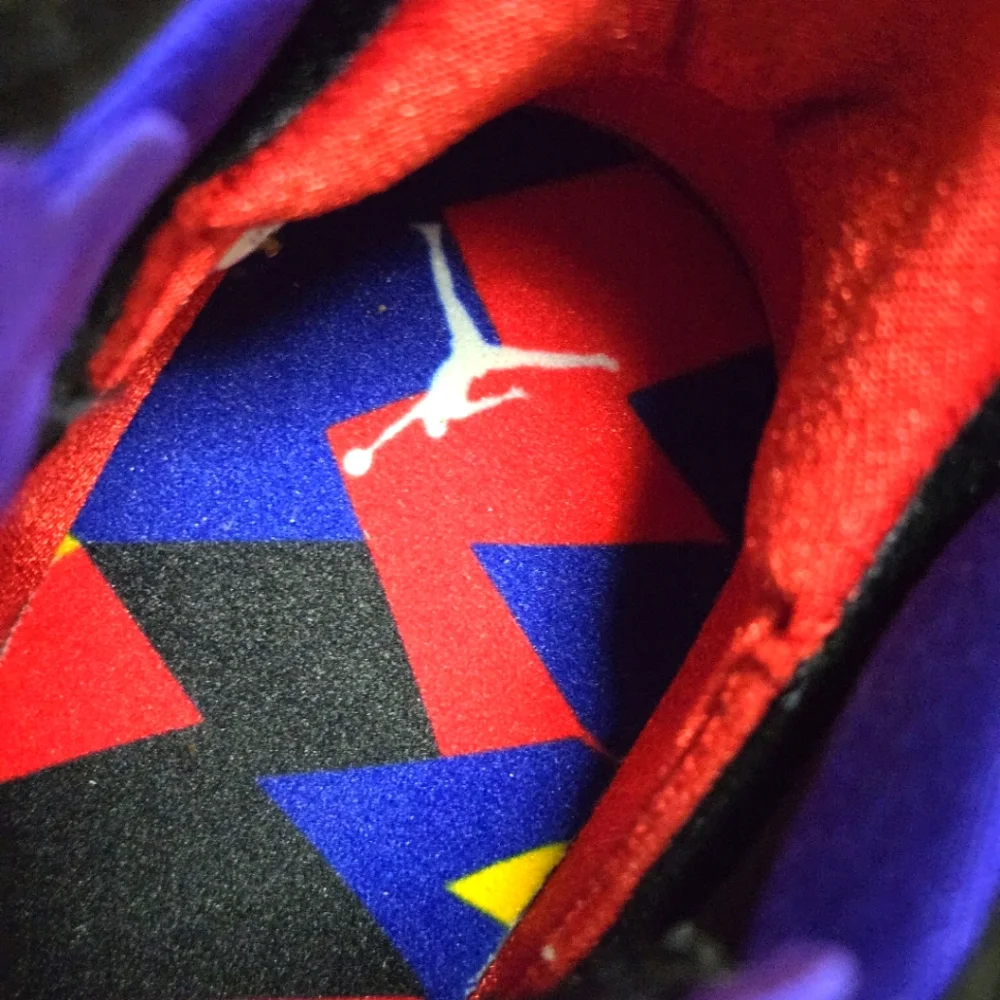 Nike Air Jordan Basketball Shoes size 6Y